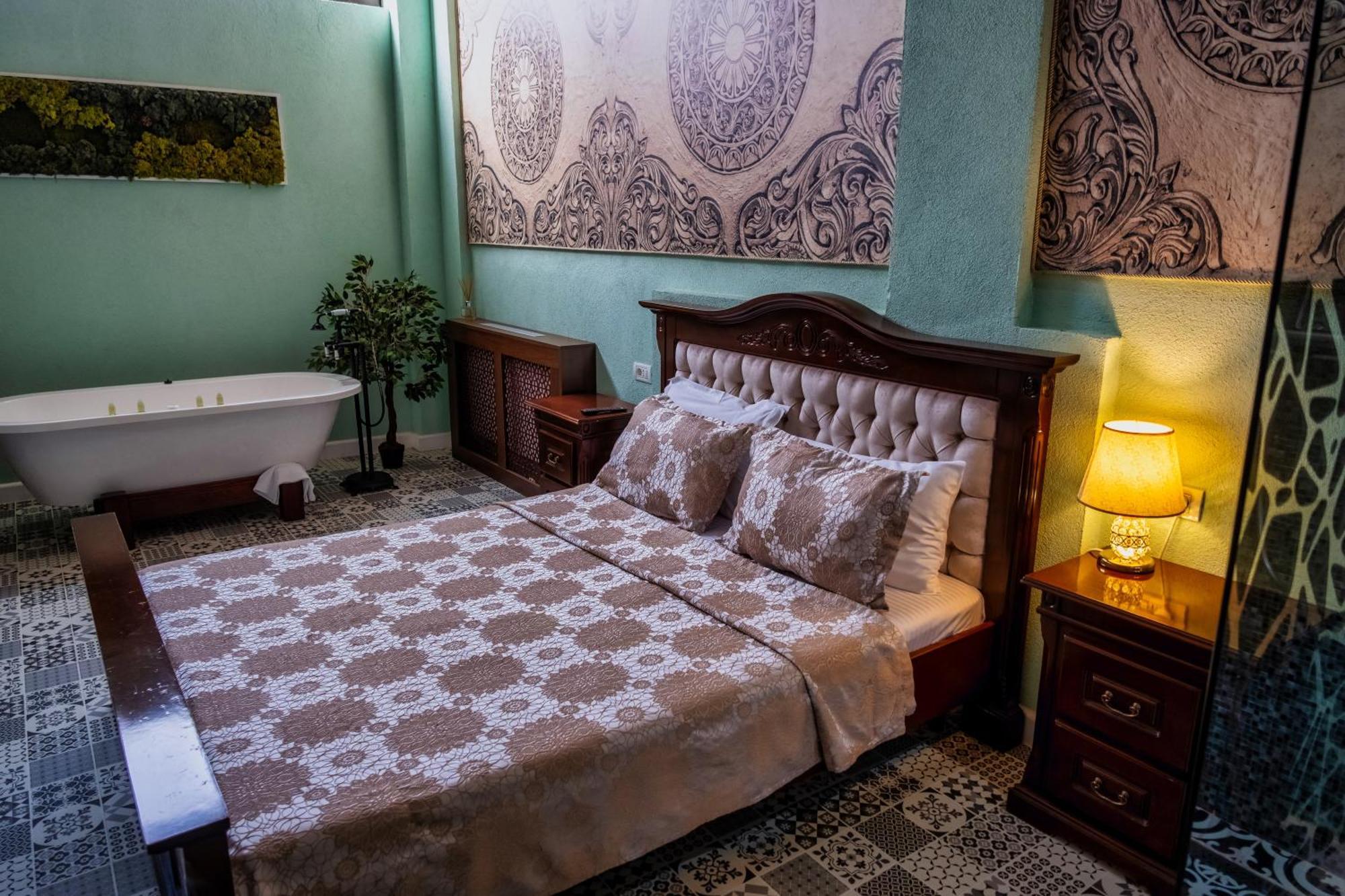Jmr Royal -Luxury Rooms & Private Sauna Констанца Экстерьер фото