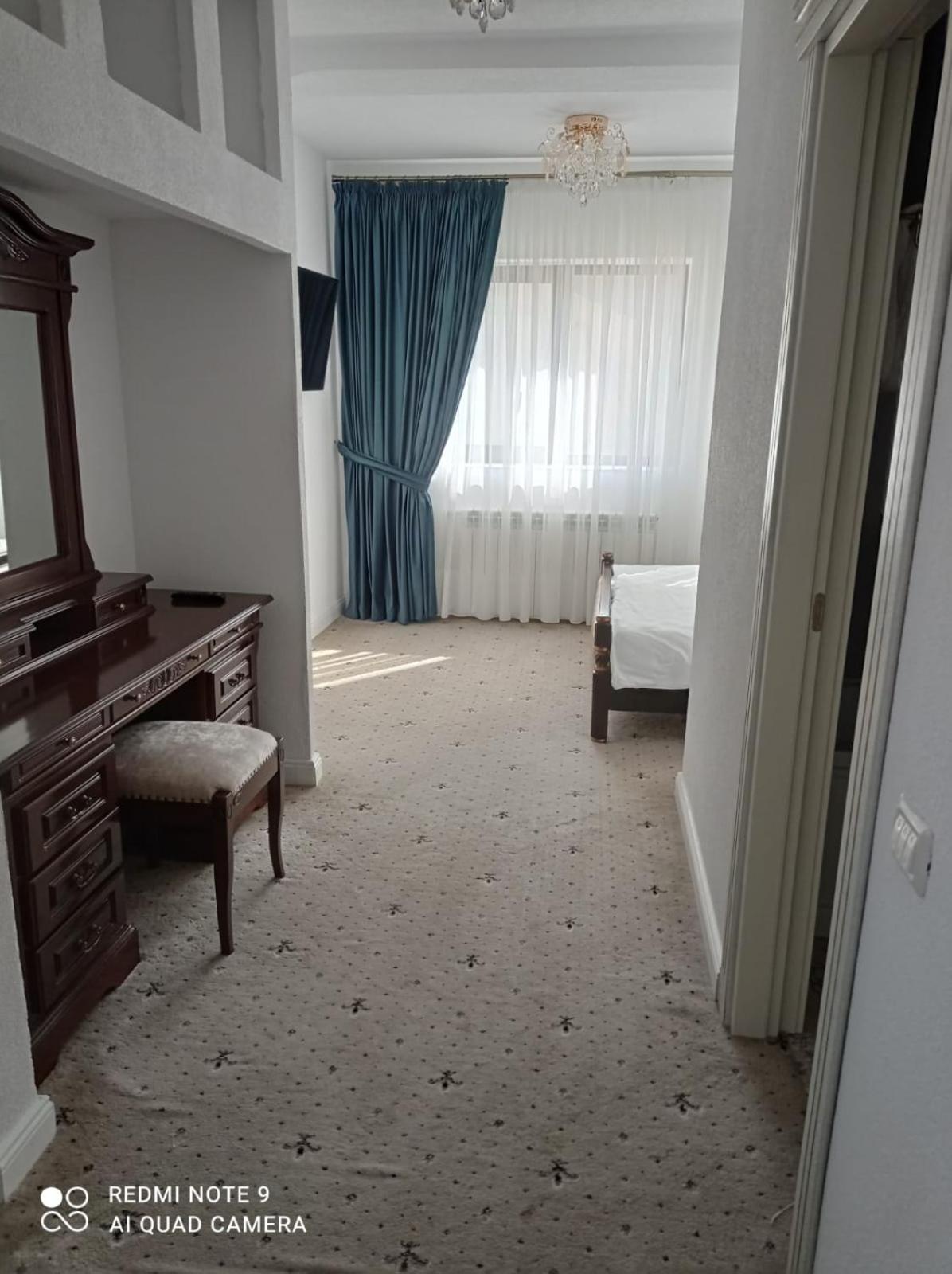 Jmr Royal -Luxury Rooms & Private Sauna Констанца Номер фото