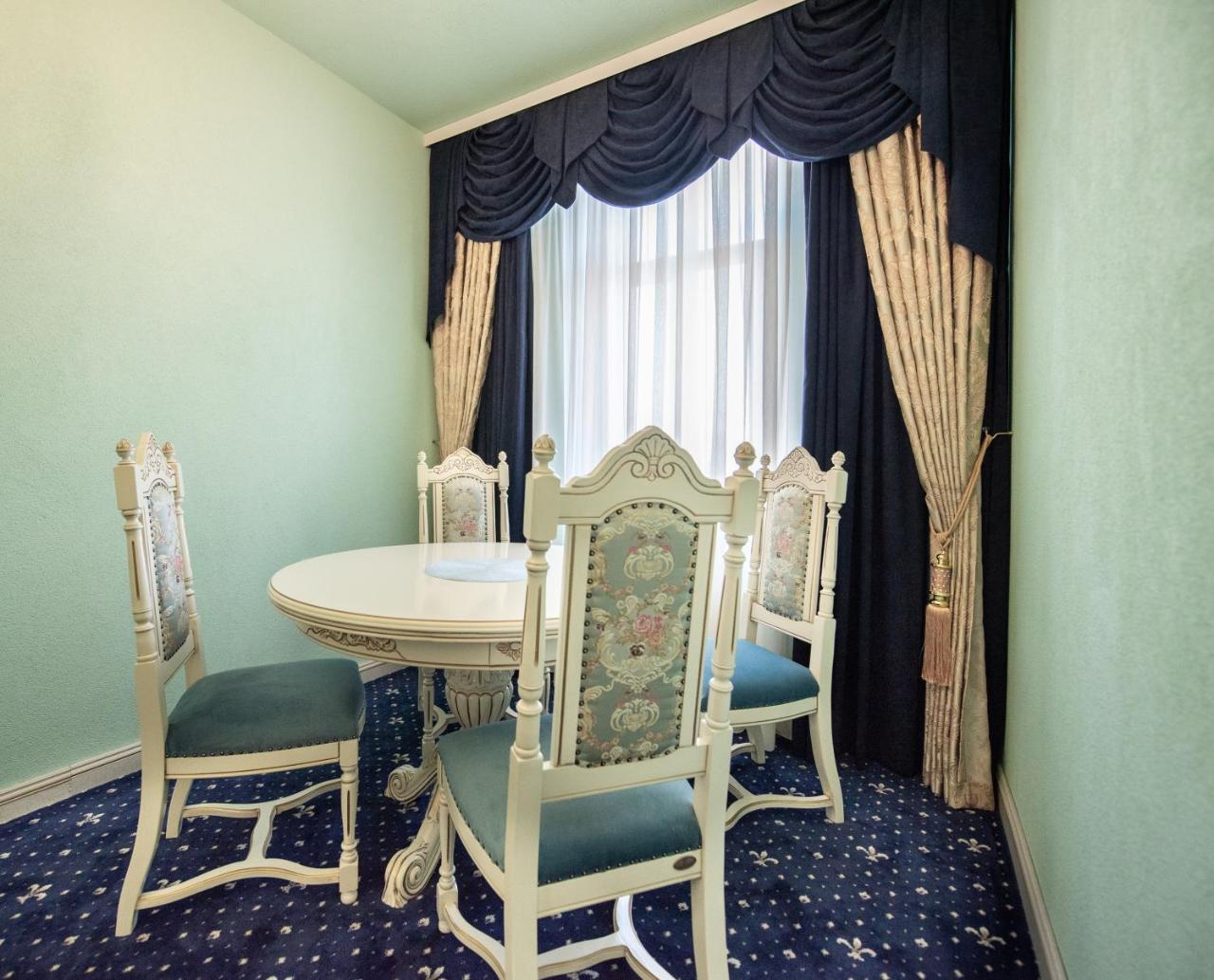Jmr Royal -Luxury Rooms & Private Sauna Констанца Экстерьер фото