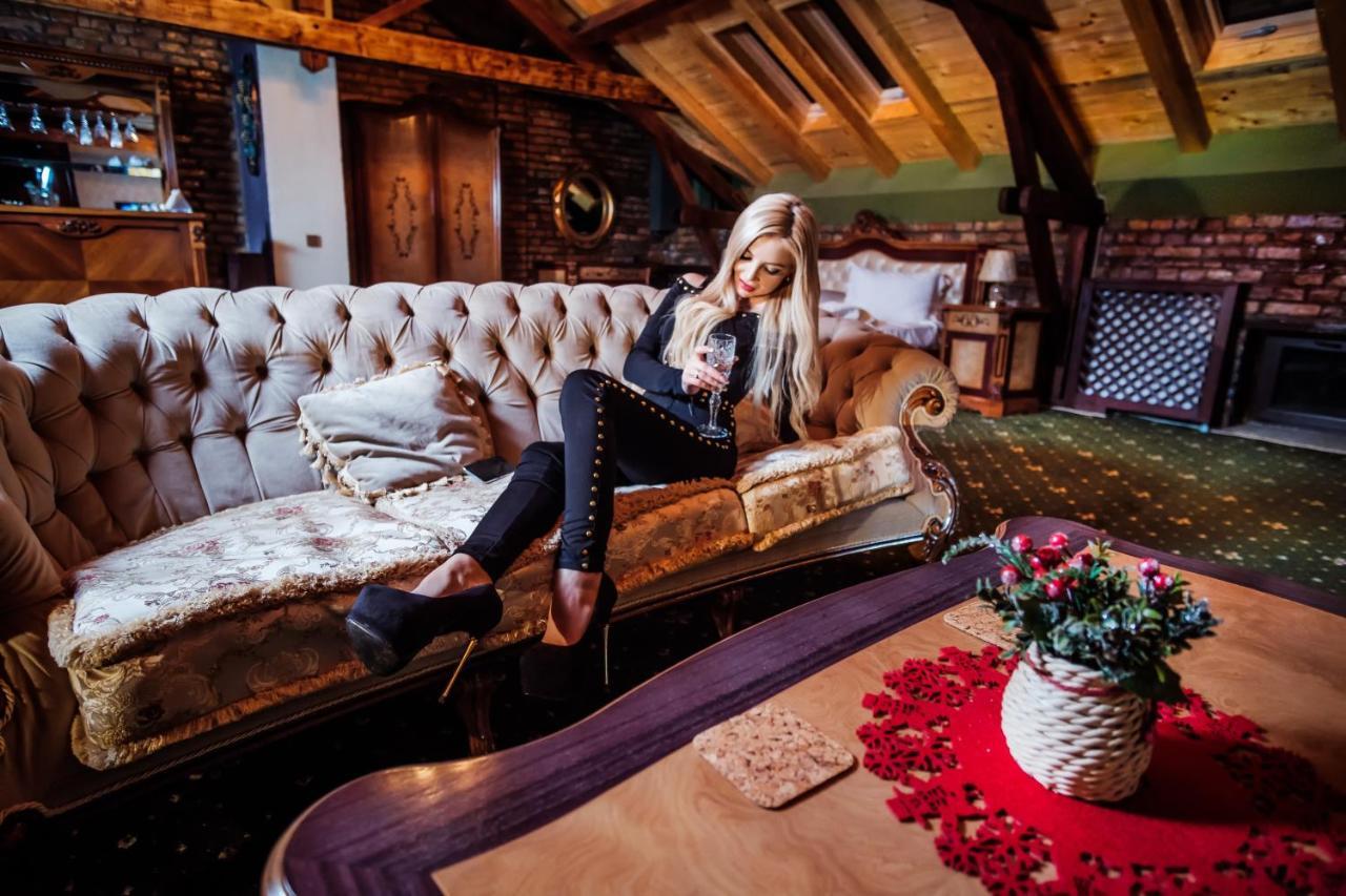 Jmr Royal -Luxury Rooms & Private Sauna Констанца Экстерьер фото