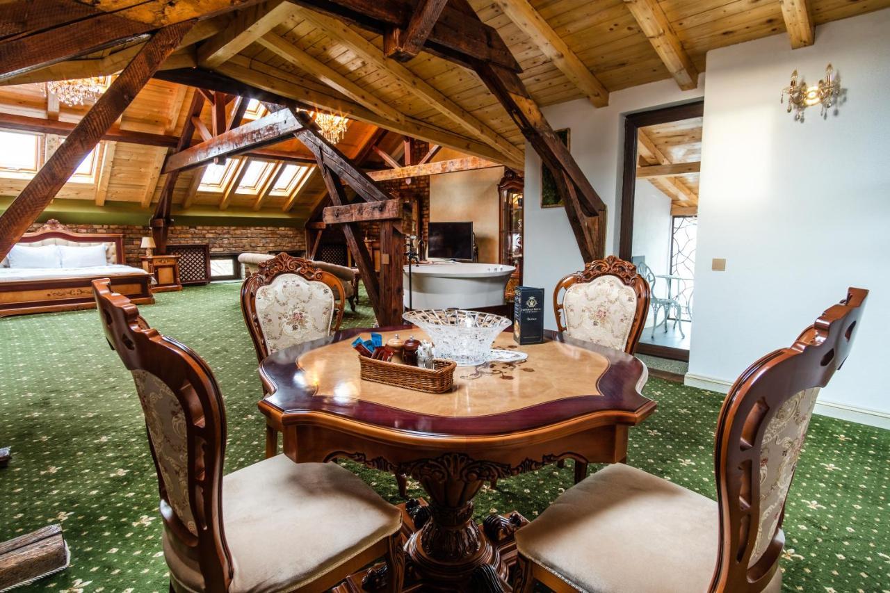 Jmr Royal -Luxury Rooms & Private Sauna Констанца Экстерьер фото