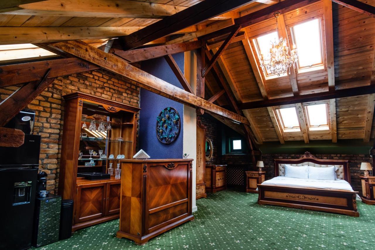 Jmr Royal -Luxury Rooms & Private Sauna Констанца Экстерьер фото