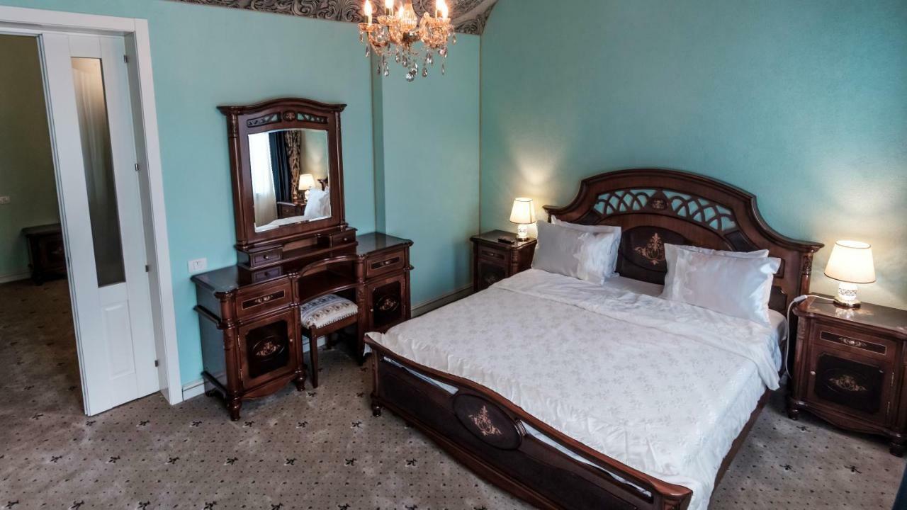 Jmr Royal -Luxury Rooms & Private Sauna Констанца Экстерьер фото